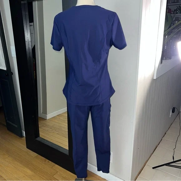 Form by Cherokee Women’s Navy Blue Scrub Set – Top & Bottom - Picture 4 of 13